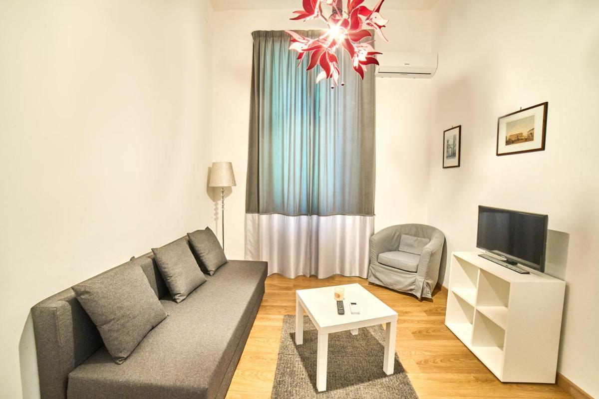 Corso Vittorio Emanuele 114 Apartment Naples