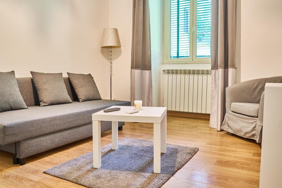 Apartment Corso Vittorio Emanuele 114 *
